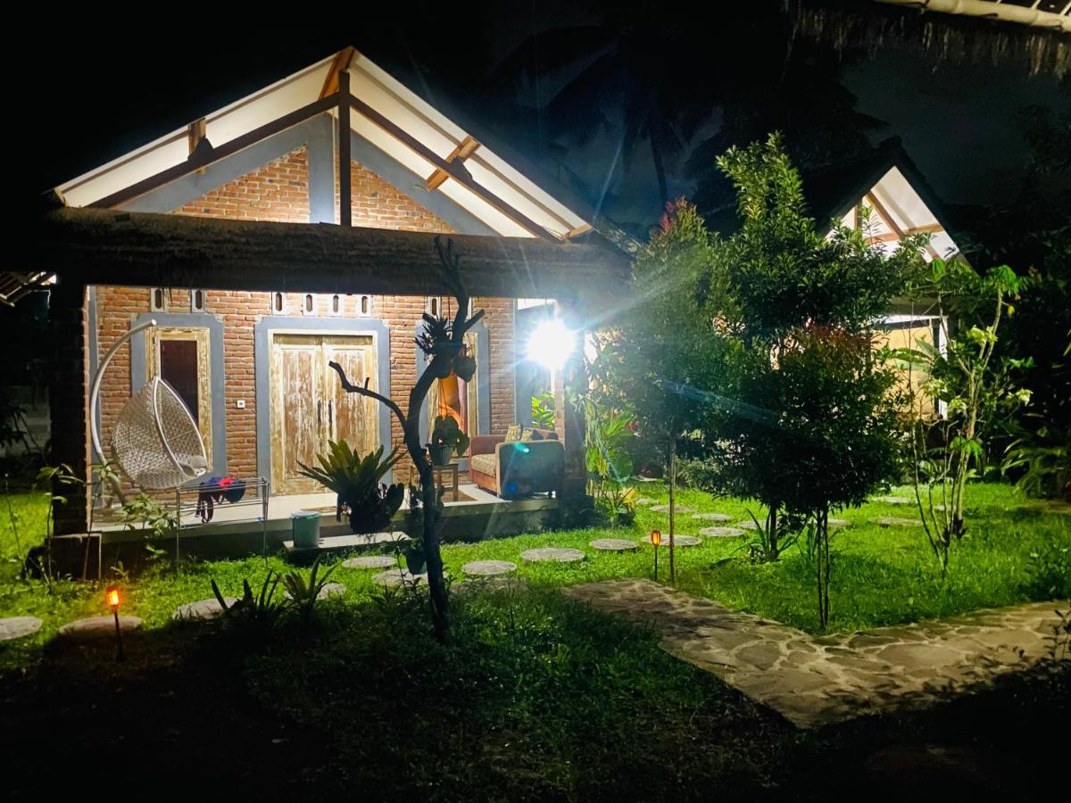 Al Sasaki Appartement Tetebatu Buitenkant foto