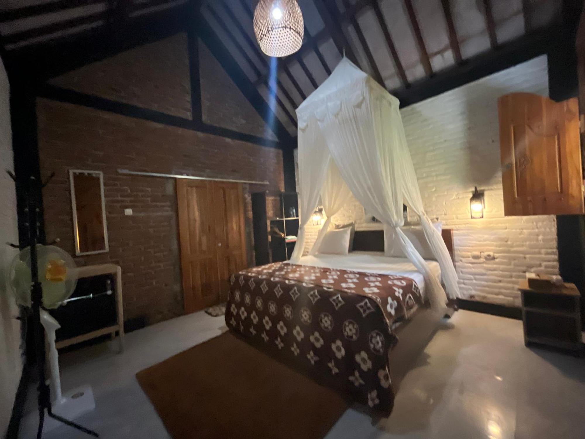 Al Sasaki Appartement Tetebatu Buitenkant foto