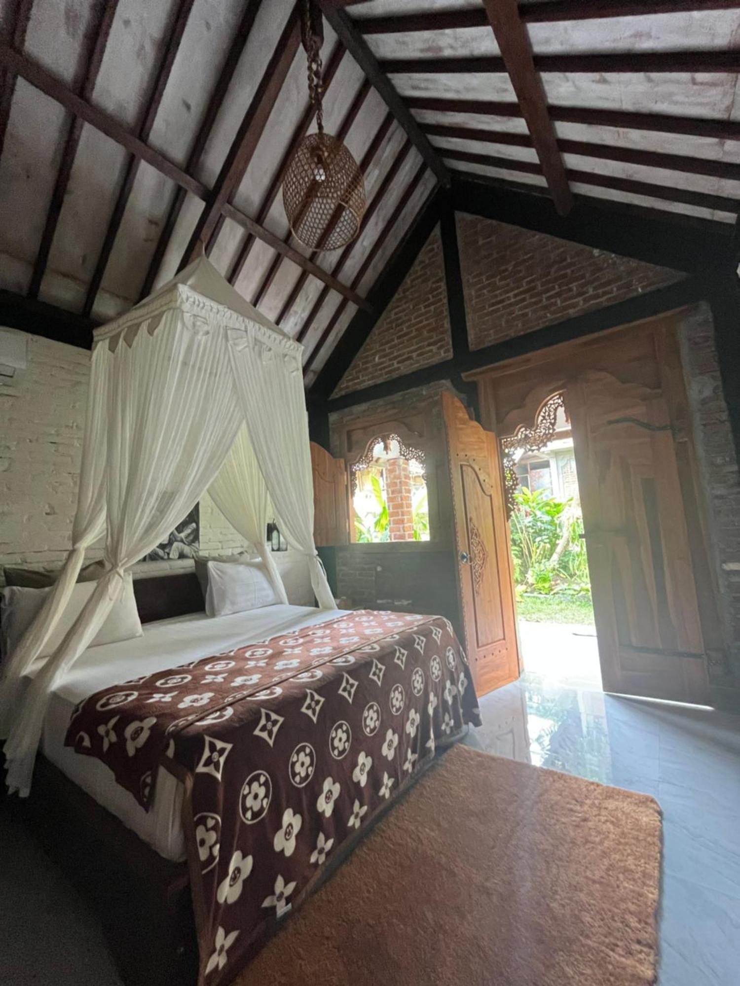 Al Sasaki Appartement Tetebatu Buitenkant foto